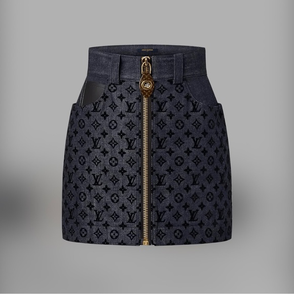 ⭐️NEW⭐️LOUIS VUITTON DENIM MONOGRAM LOGO A-LINE ZIP-UP MINI SKIRT - Picture 3 of 9